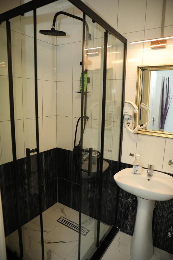 Hotel Cleon Prizren Dış mekan fotoğraf
