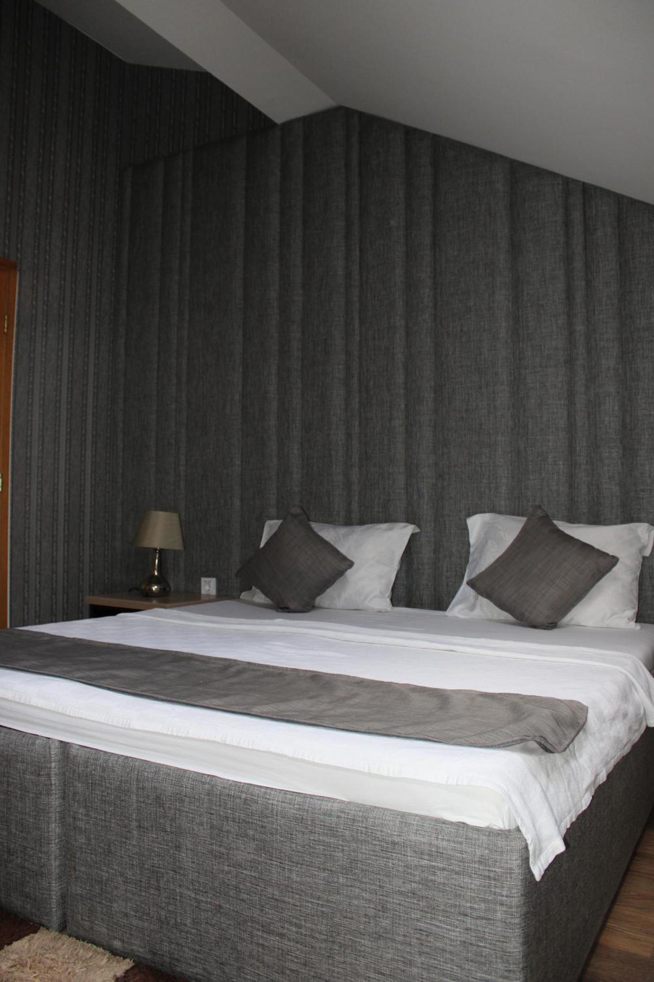 Hotel Cleon Prizren Dış mekan fotoğraf