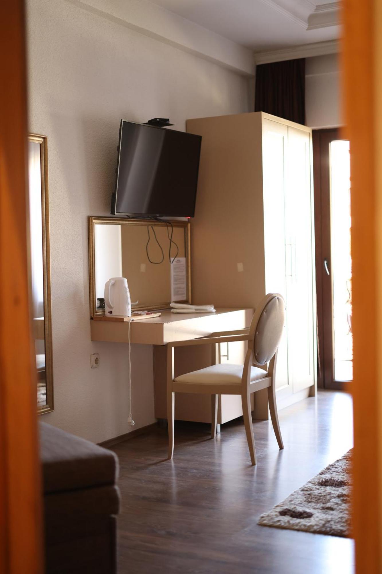 Hotel Cleon Prizren Dış mekan fotoğraf