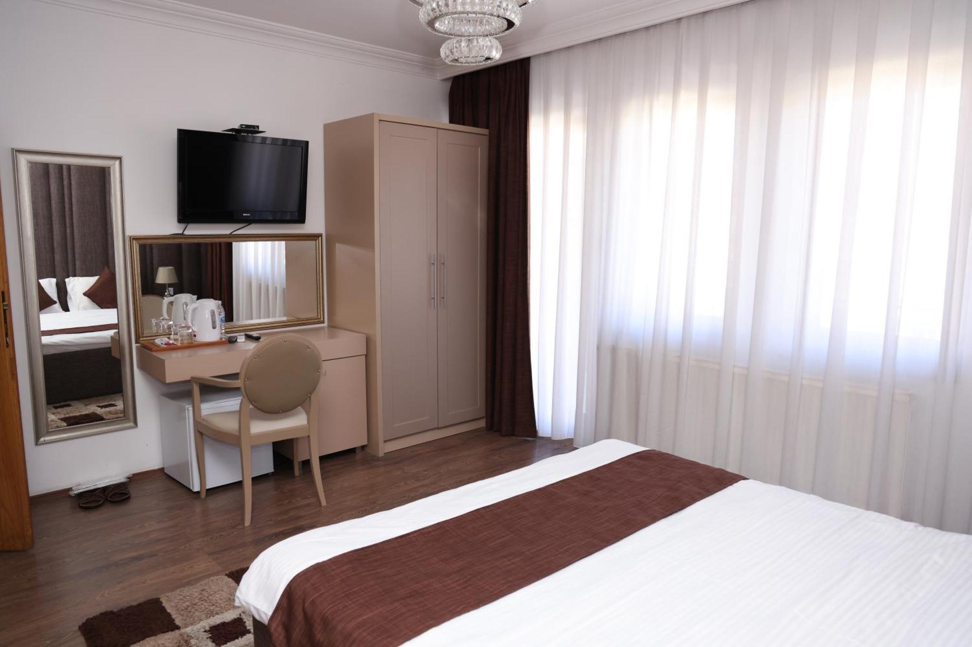 Hotel Cleon Prizren Dış mekan fotoğraf